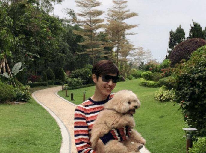 遭遇"油王"骗财骗色,如今52岁依旧孤身一人_陈法蓉_因为_朱明