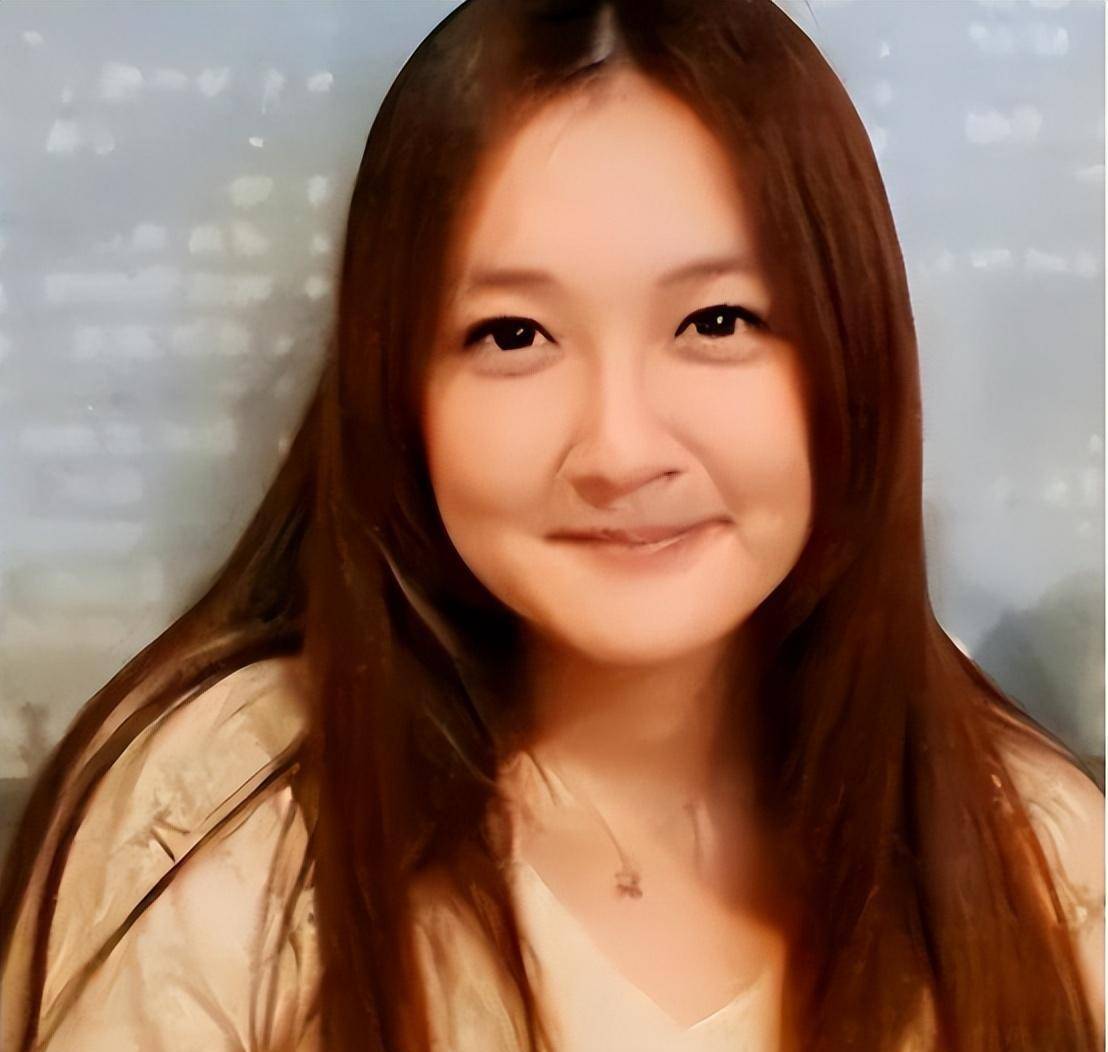 2019年江浙沪女富婆征婚,称结婚送宾利豪车,如今结婚了吗?_冯萍_网友_