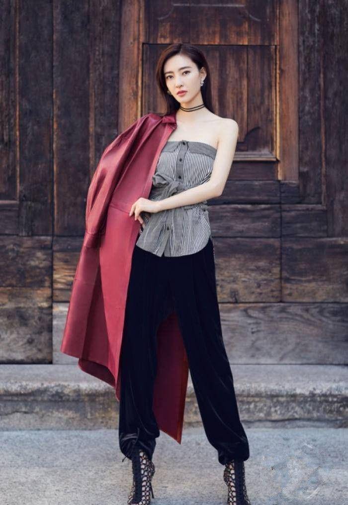 被王丽坤迷晕了!