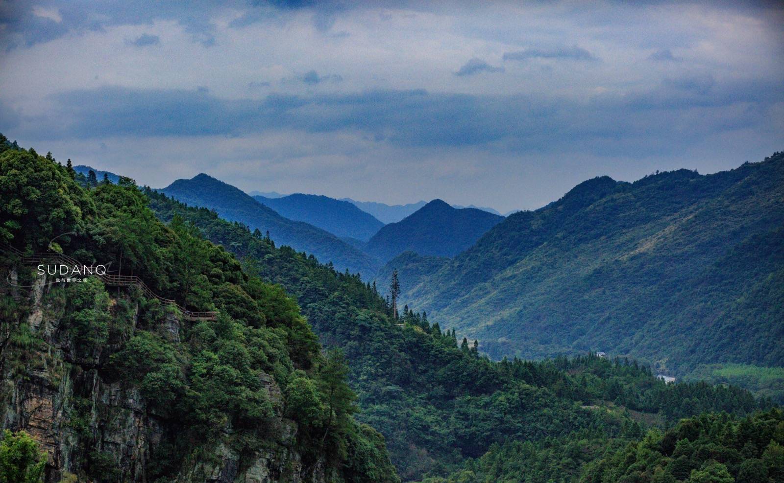 安徽这座山古称"西黄山",堪称"皖南小九寨",很多人没听说过_江景区_牛