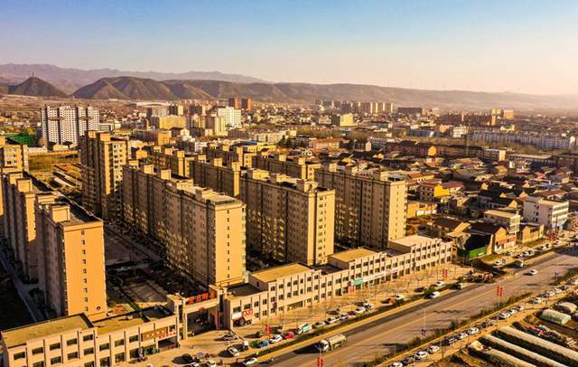 位于运城市夏县县城西门口的瑶峰镇西关村,2017年启动城中村改造工程.