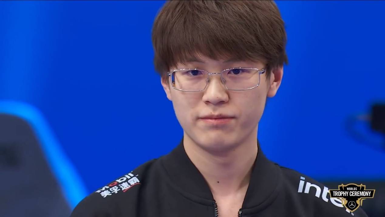 meiko则是实现了全满贯成就第一,唯一的劣势就是meiko是辅助位的选手