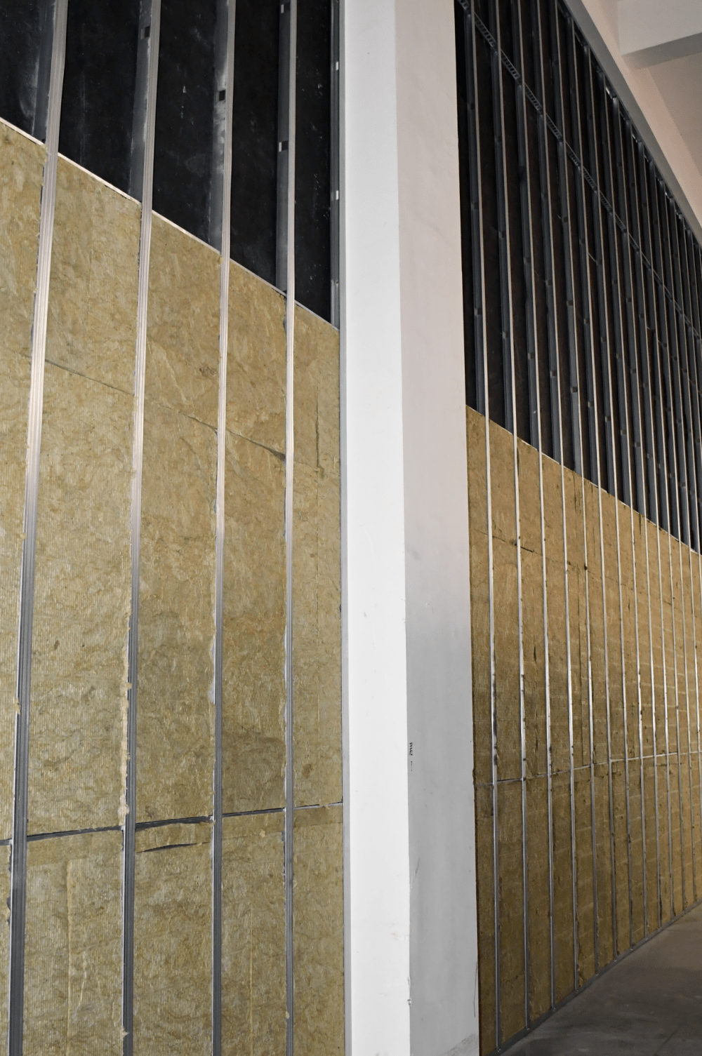 装配式内装:hsi高隔声隔墙系统应用于7米超高墙体