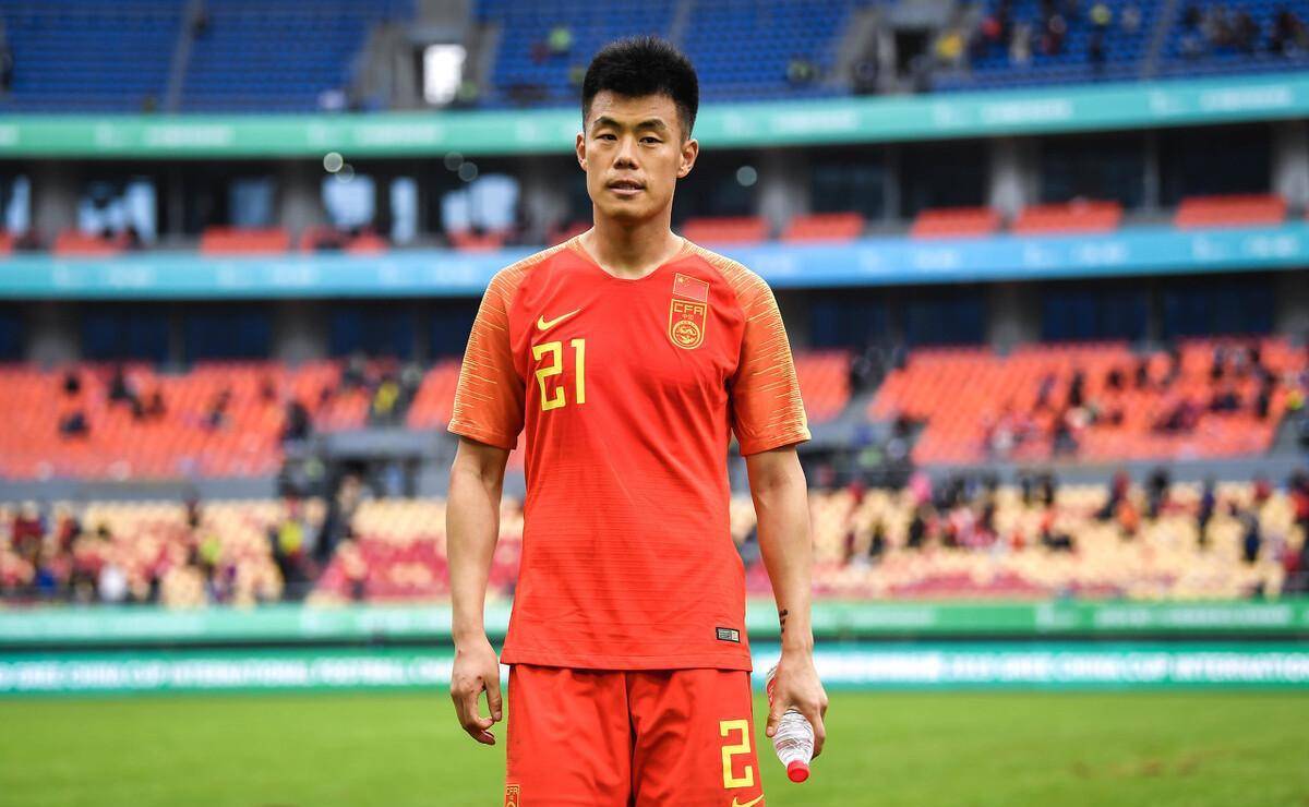 他是中国留洋美职联第1人,中超4大豪门想签,结果却留在保级队_谭龙