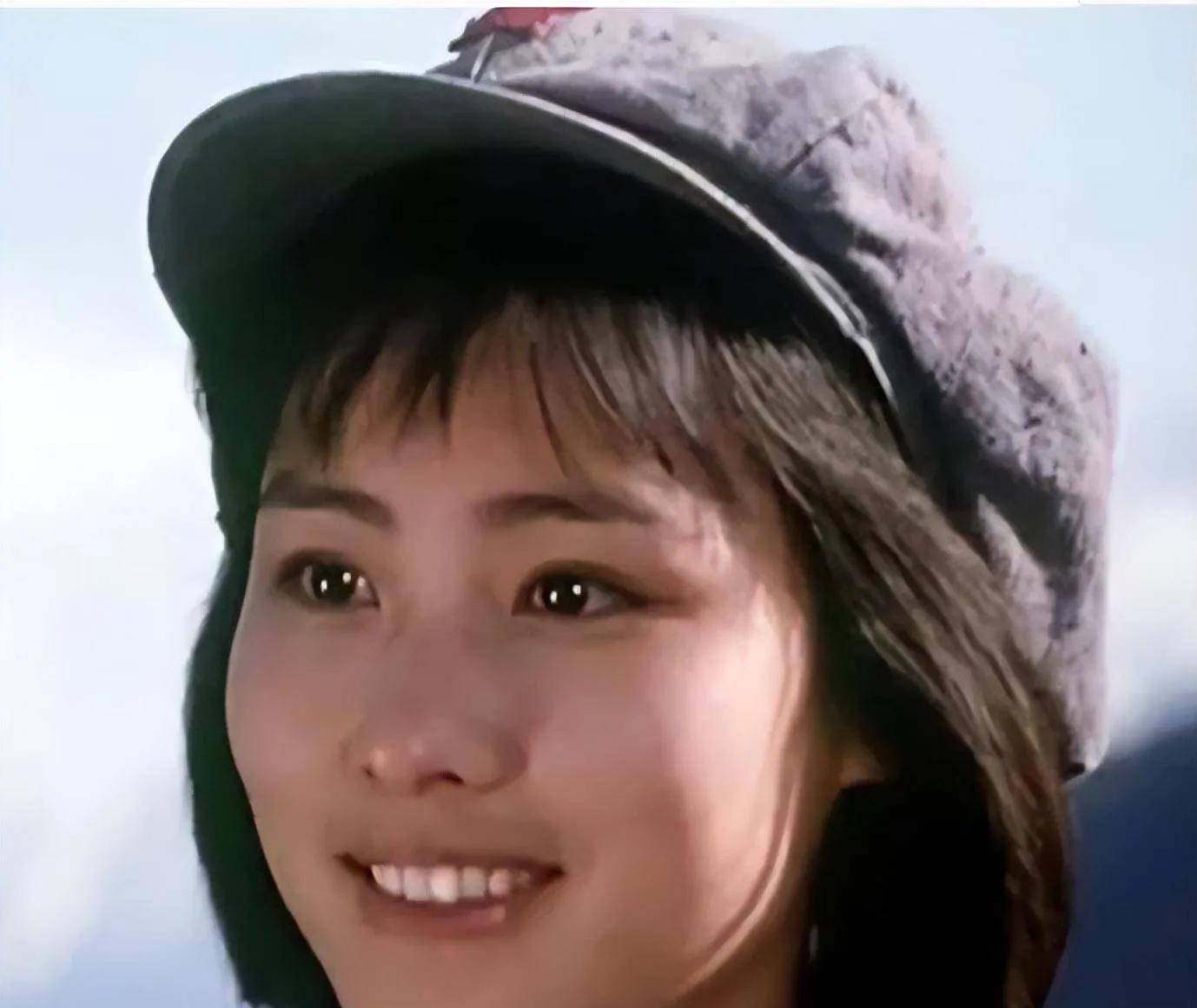 演员赵娜:离婚那天抱着儿子大哭,66岁依旧单身_祝延平_朋友_妈妈