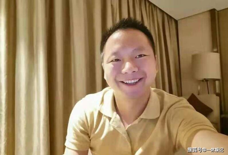 在"型男行走乡村"身上体现得淋漓尽致_小妞_视频_袁勇