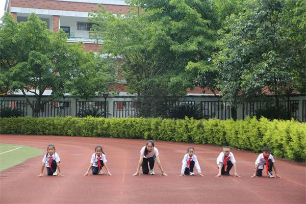 石鼓区合江小学图片