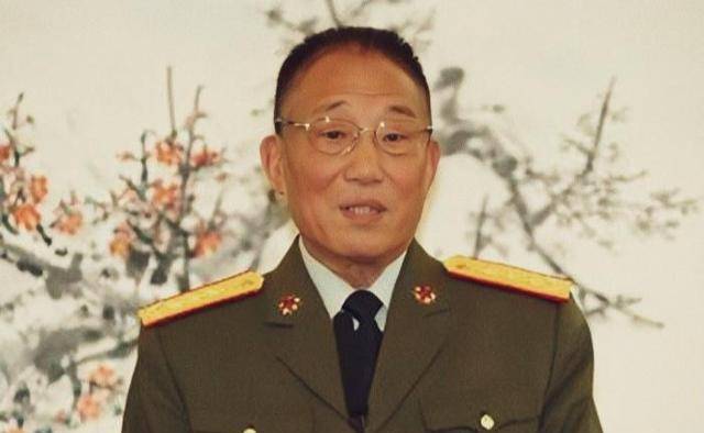 总后勤部有关单位为基础,组建了总装备部,曹刚川,李继耐分任军政主官