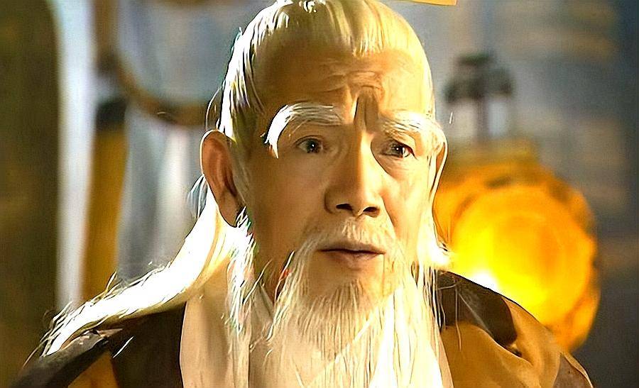 张三丰见了杨逍为何叫"杨兄"?