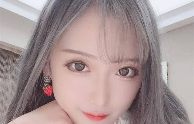 看腐团儿的照片,会给我们一种完美到不真实的感觉