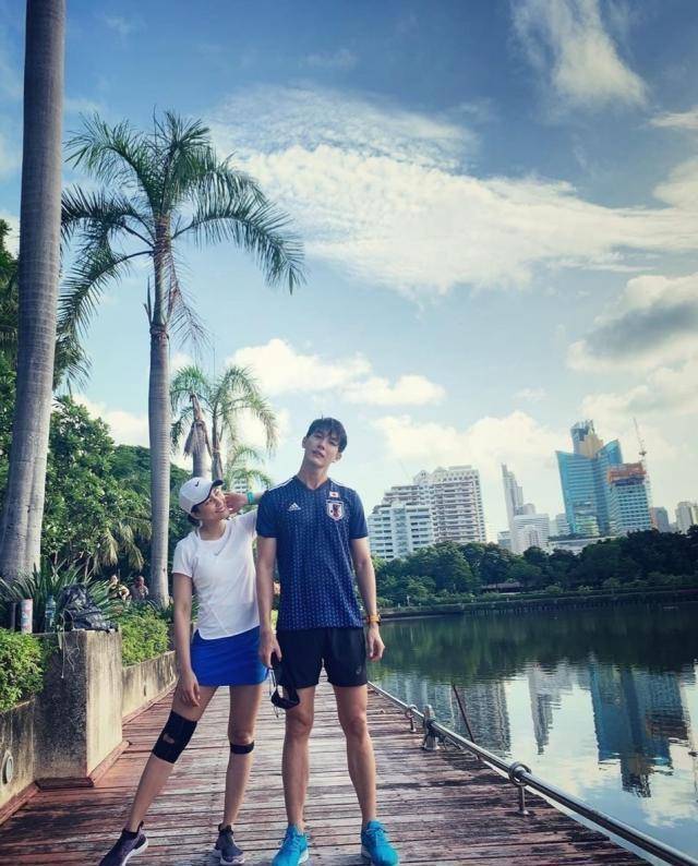 盘点泰国帅气专情的男明星,tor和女友10年爱情长跑令人羡慕_ken_时候