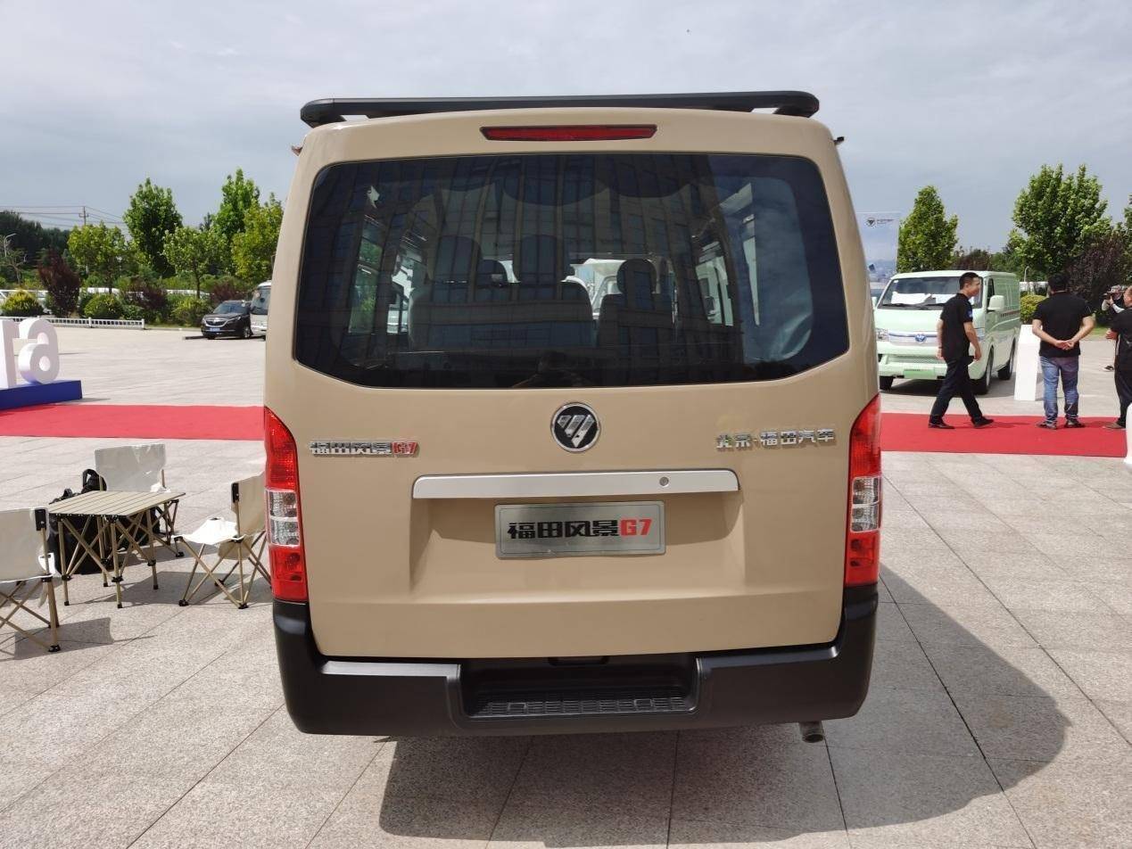 风景g7宿营车整体内部结构和房车既有类似之处,也有自己的特点.