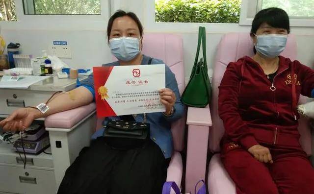 谁来为“无人献血”买单？全国血库告急，网友却声称不愿意献血