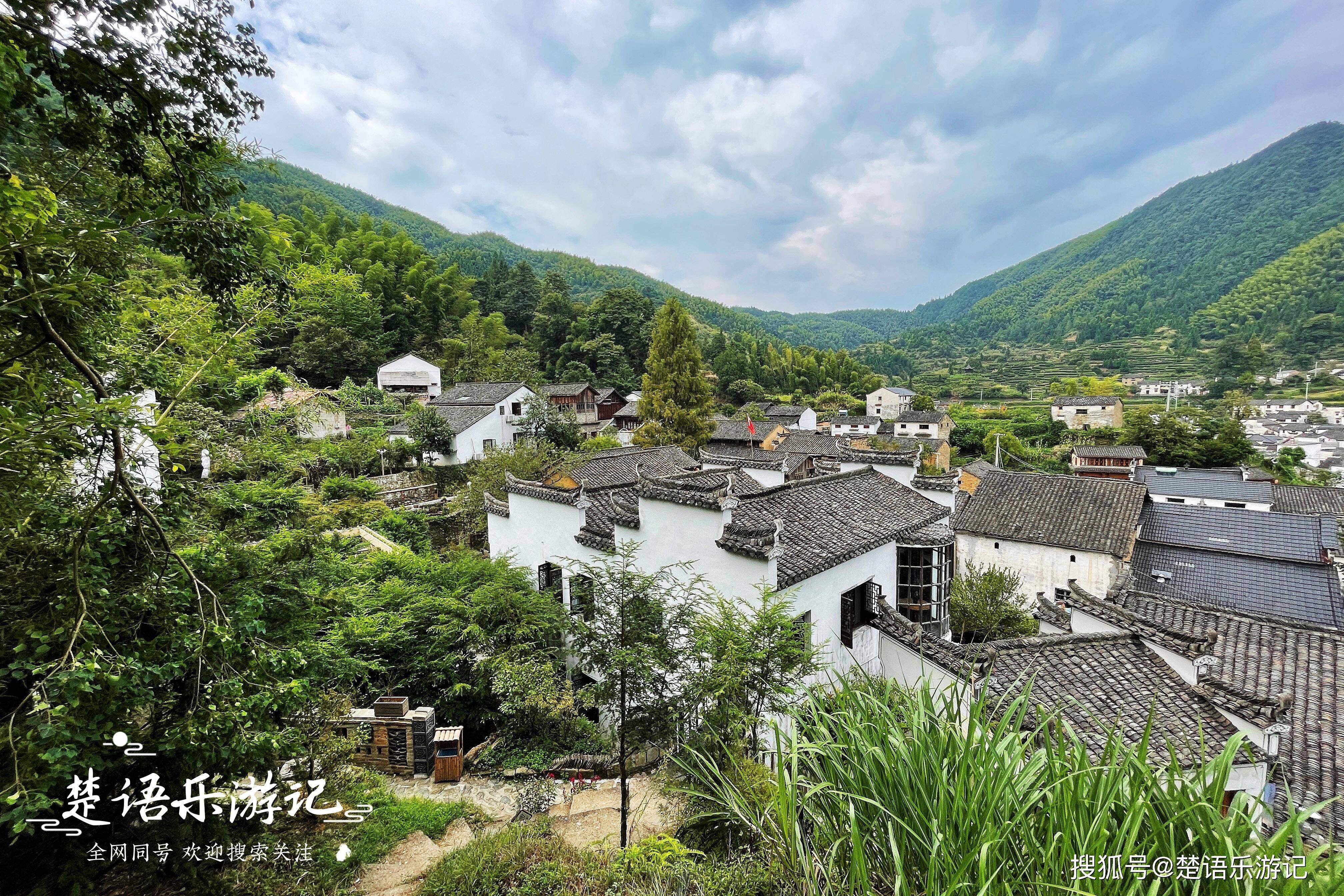 皖南深山里的绝美古村,一村十景胜似桃源,原始风貌让人流连忘返