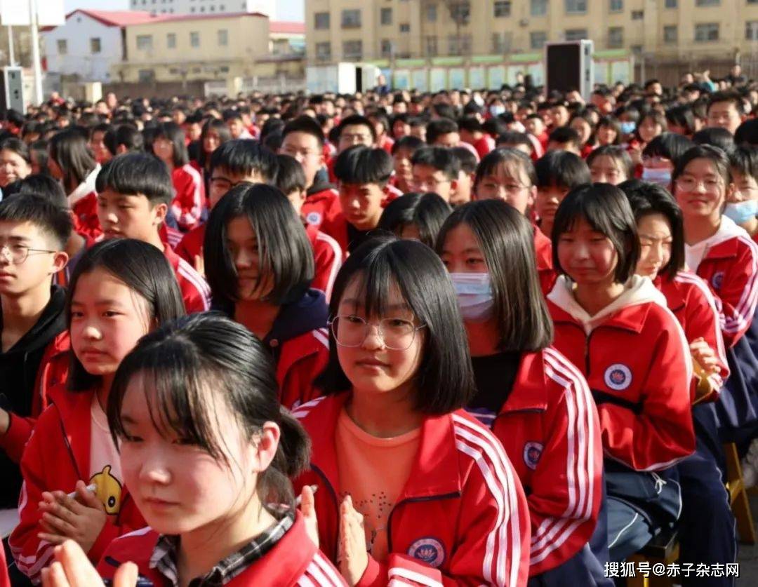 心中有规矩 行为定方圆丨景县第二中学召开法制教育大会_知法_进行了