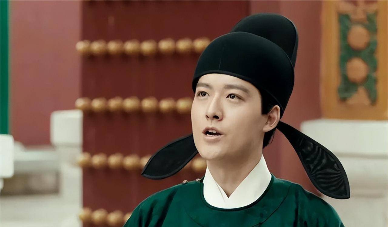 杨溥:传奇"三杨"之一,被朱棣关入诏狱10年,辅佐大明三代皇帝_朱高炽