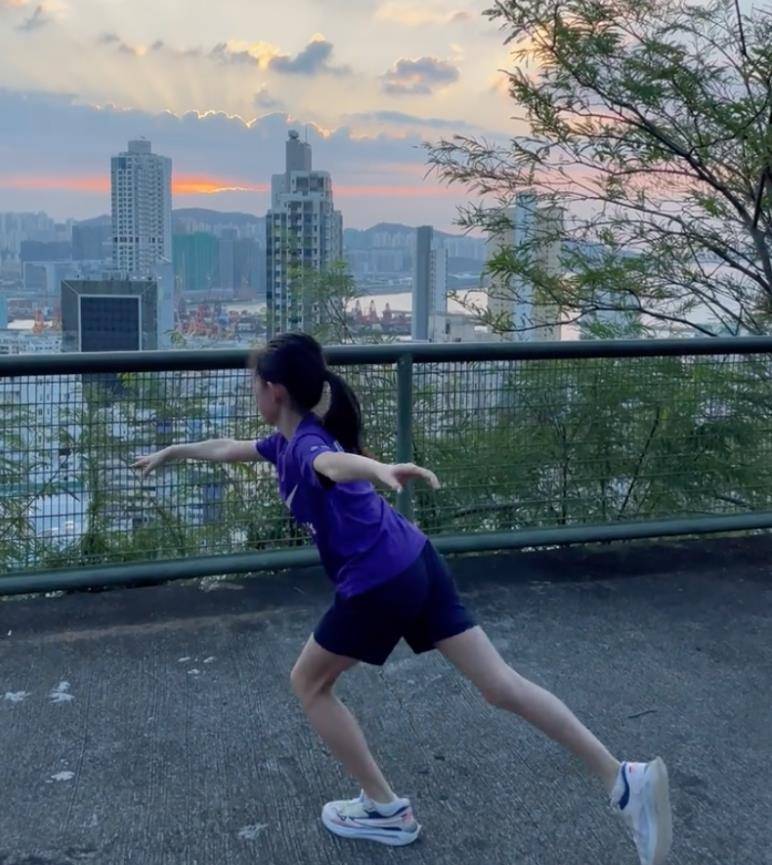 香港参赛,网友盼李小鹏女儿为国争光,亲妈备受争议_李安琪_体操_美国