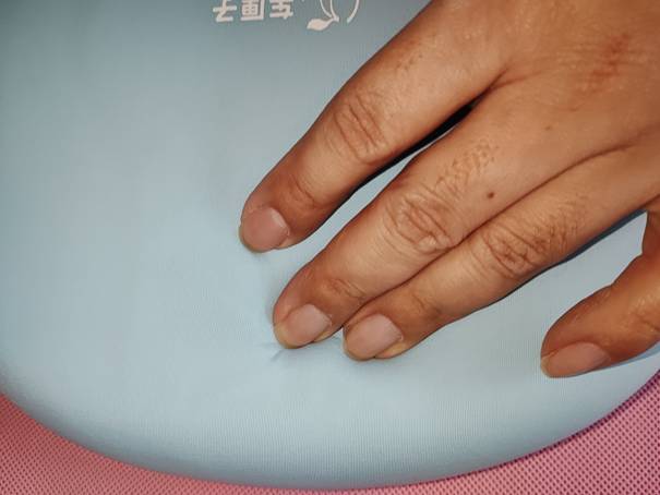 枕在云端，入睡不难-车厘子专业中小学生午休枕评测