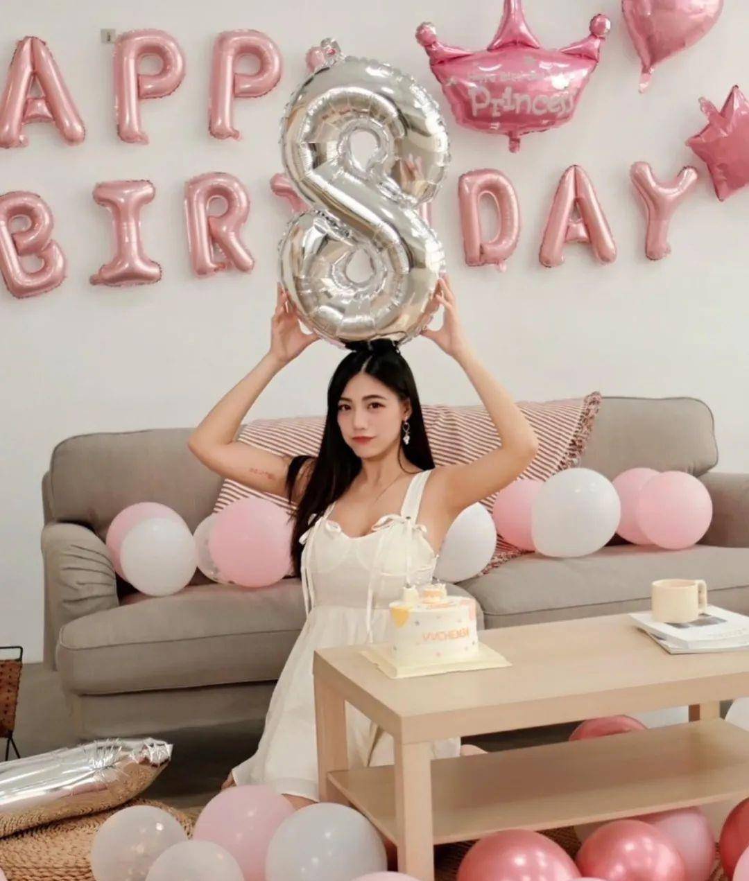 台湾网红陈葳,甜美可人的世新大学校花_台湾省_女神_美女