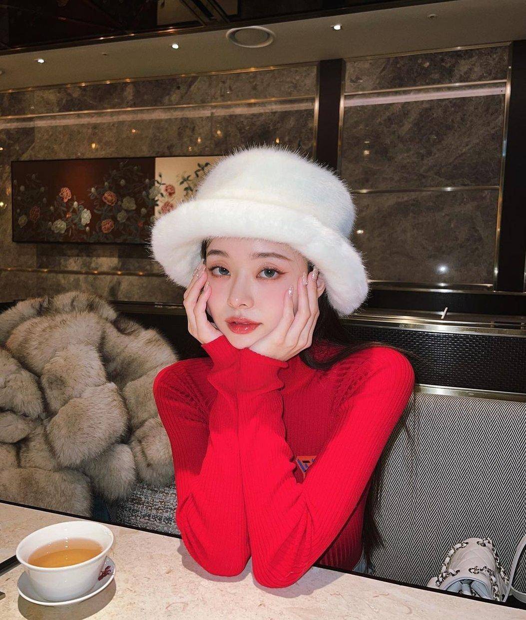 如果宋智雅真顺利签约就会成为rain,宋康昊,王嘉尔,tiffany,hani等人