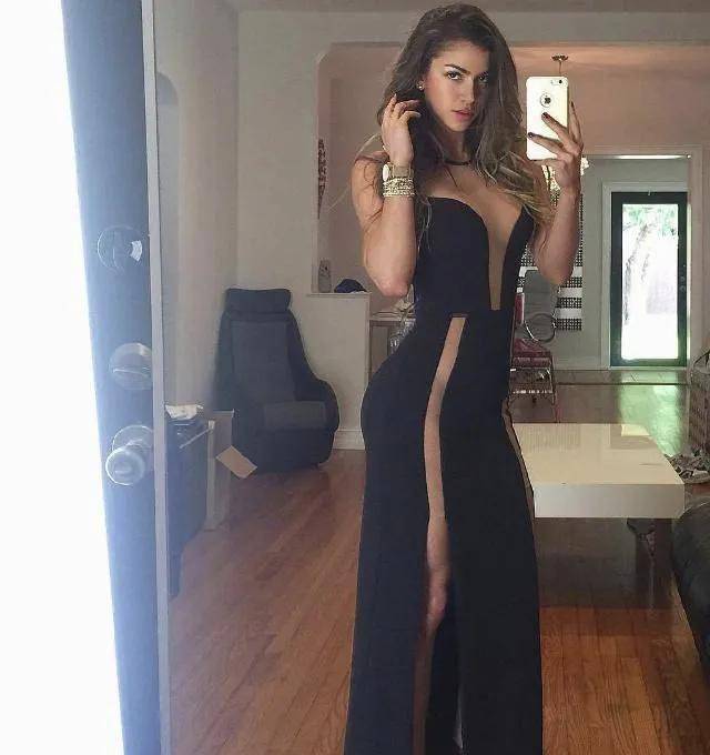 不靠颜值只靠健美的姑娘:anllelasagra_健身_比赛_训练方法