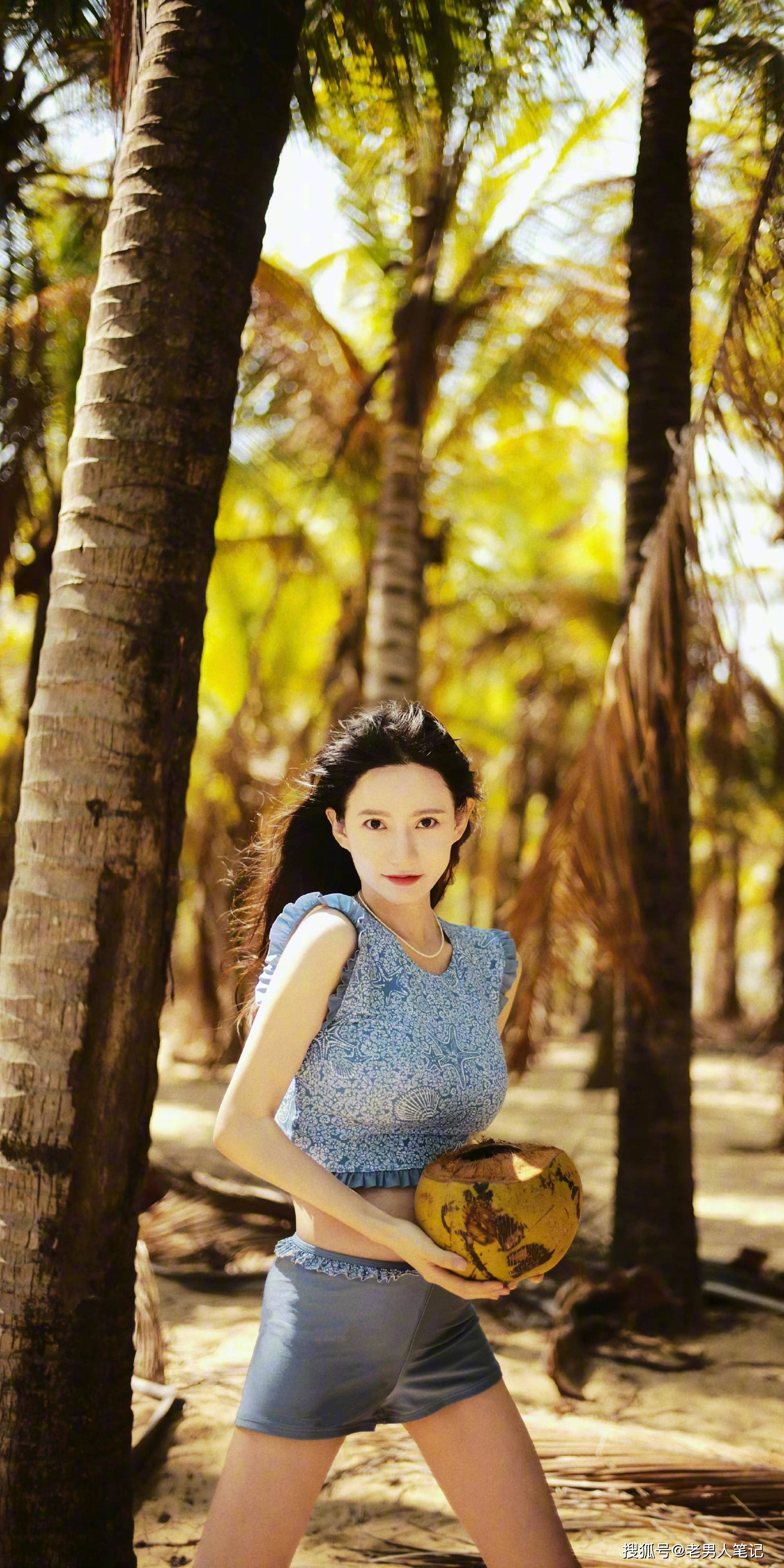 刘萌萌晒波点泳装照,32岁如少女,又萌又美_诺澜吧_观众_角色