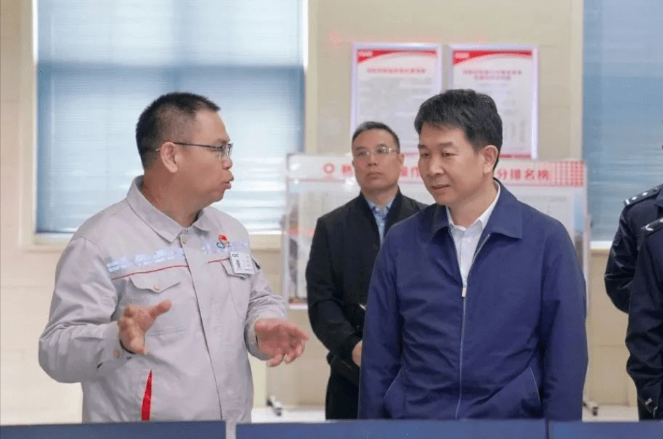 济源示范区管委会党组成员,副市长,公安局长武胜伟一行到济源中联调研