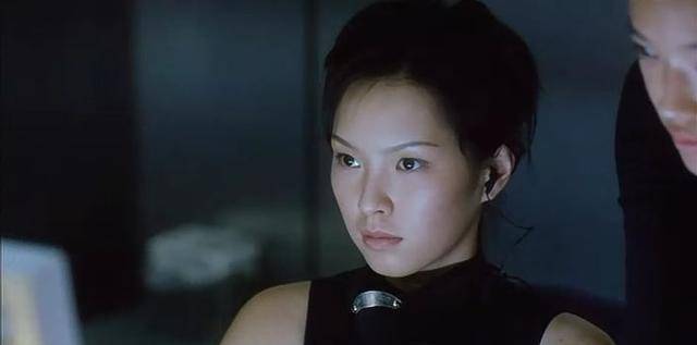 45岁"佩瑶妹妹"现身,搭档张艺兴,王一博演新剧_天心_观众_时尚