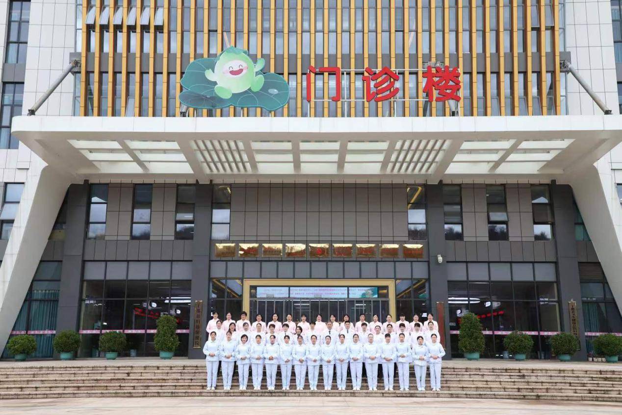 【全国三八红旗集体】于都县妇幼保健院:尽心尽情保健康_服务_女性