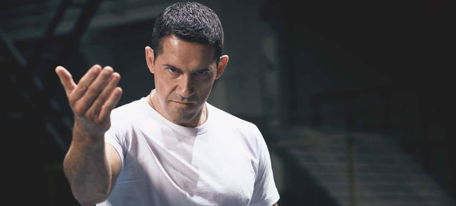 阿金斯:如何像一名武术家那样健身和饮食?