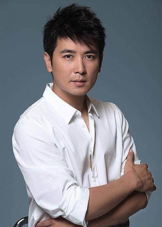 保剑锋:愿你出走半生,归来犹如少年《十八岁的天空》不忘杀戮!_青春_