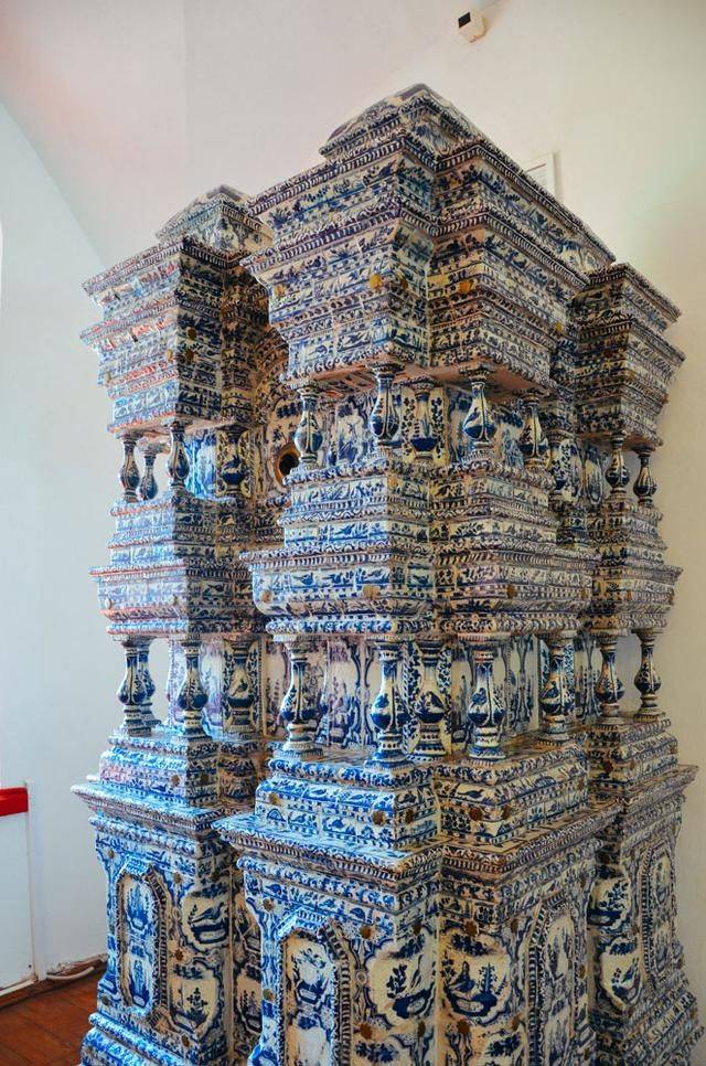 例如苏兹达尔的著名甜点苏卡尔,还有当地的葡萄酒和烈酒