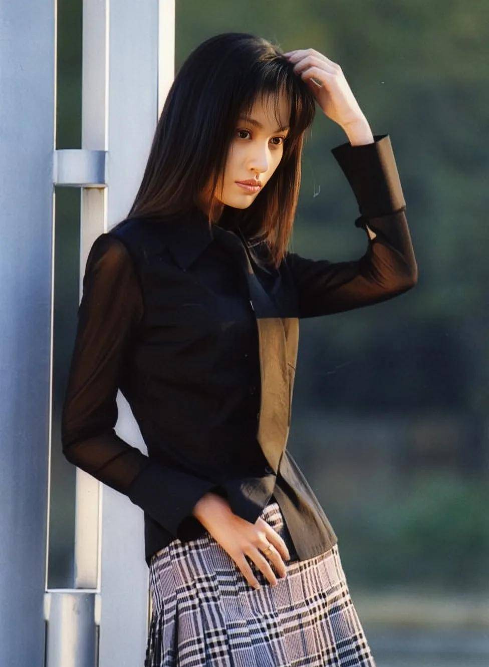 演员杨雪曾主动向"丑男"老公求婚!他长的不帅,但是很有才!