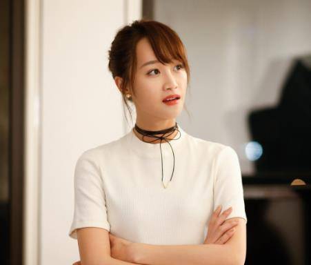 北京人艺回应蓝盈莹辞职风波,强调与蓝天野"爷孙"是虚假联系_节目组