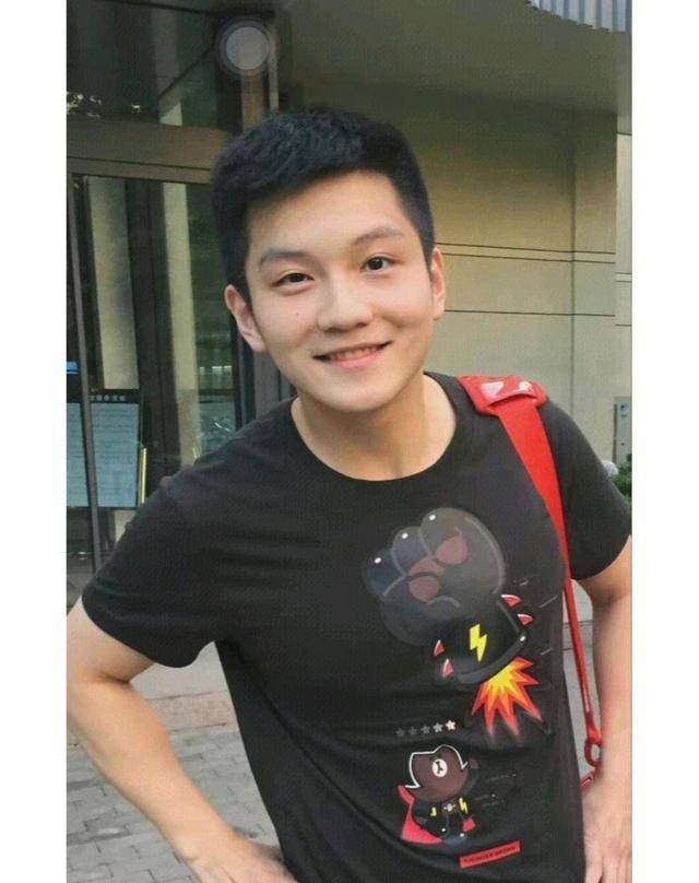 接下来,让我们一起期待小胖会不会给大家带来更多的惊喜吧.