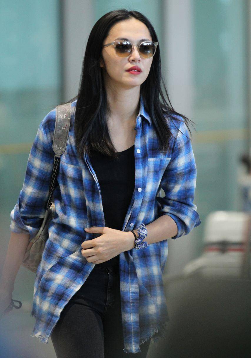 姚晨的极品穿搭,优雅休闲职场风随心换,时尚气质减龄_选择了_外套