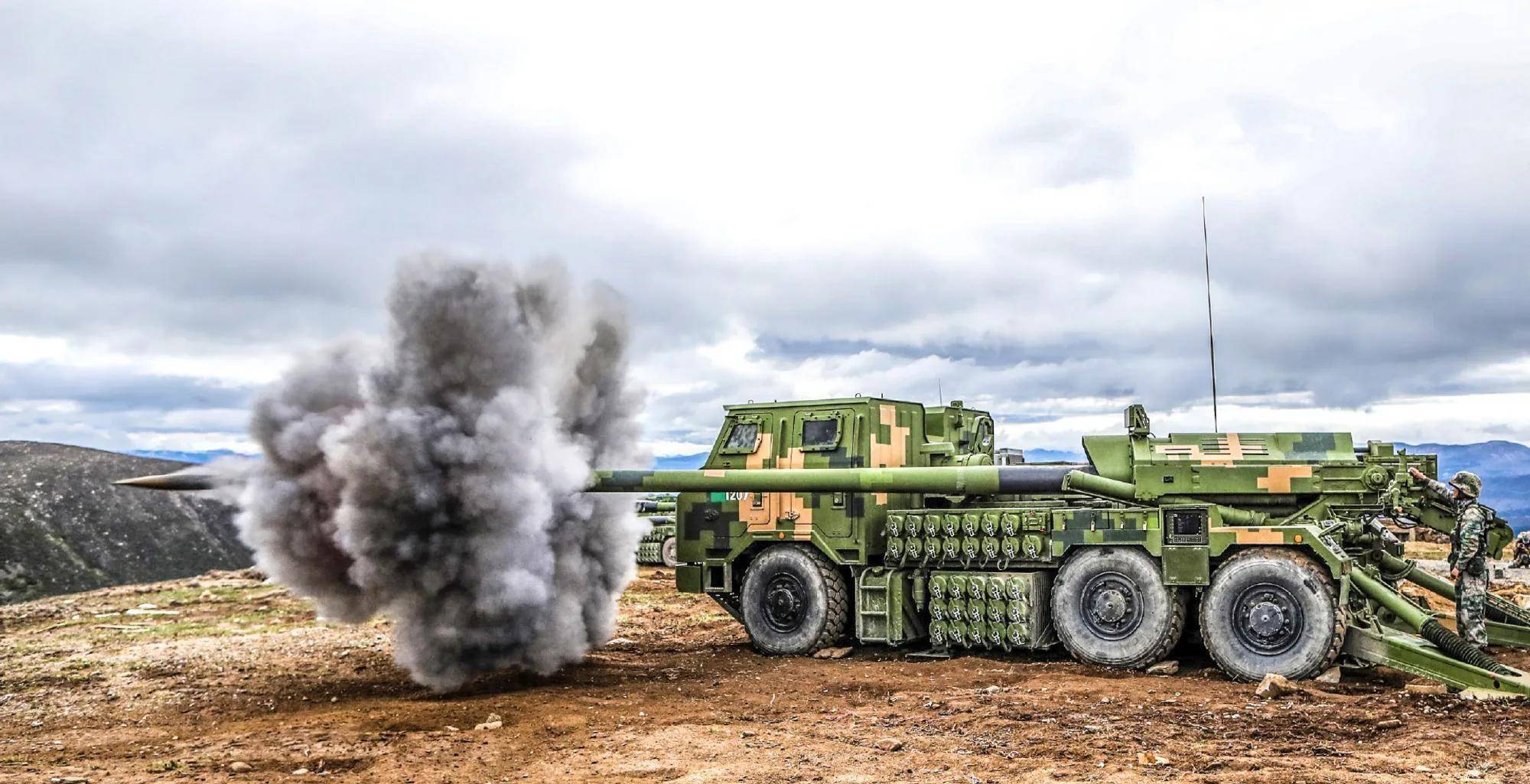 俄罗斯记者吐槽五十年前的装备,炮兵吃的是没有卡车炮的痛!