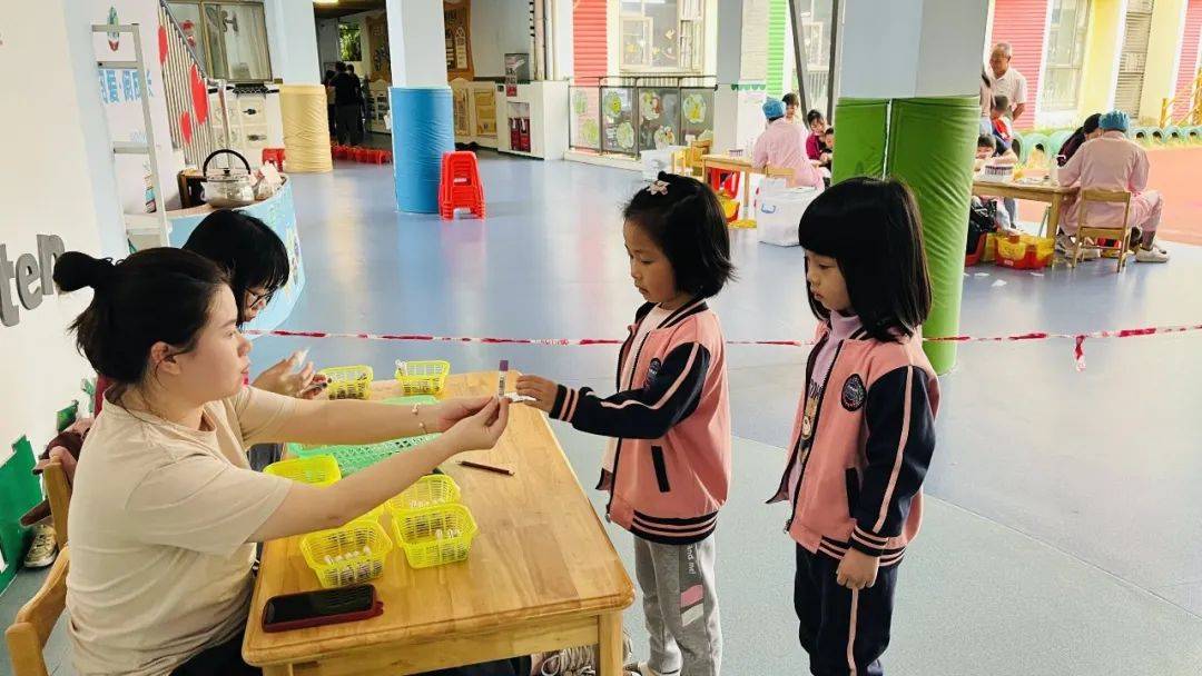 体检护航,共守健康——佛山市南海区桂城金域蓝湾幼儿园年度体检_检查