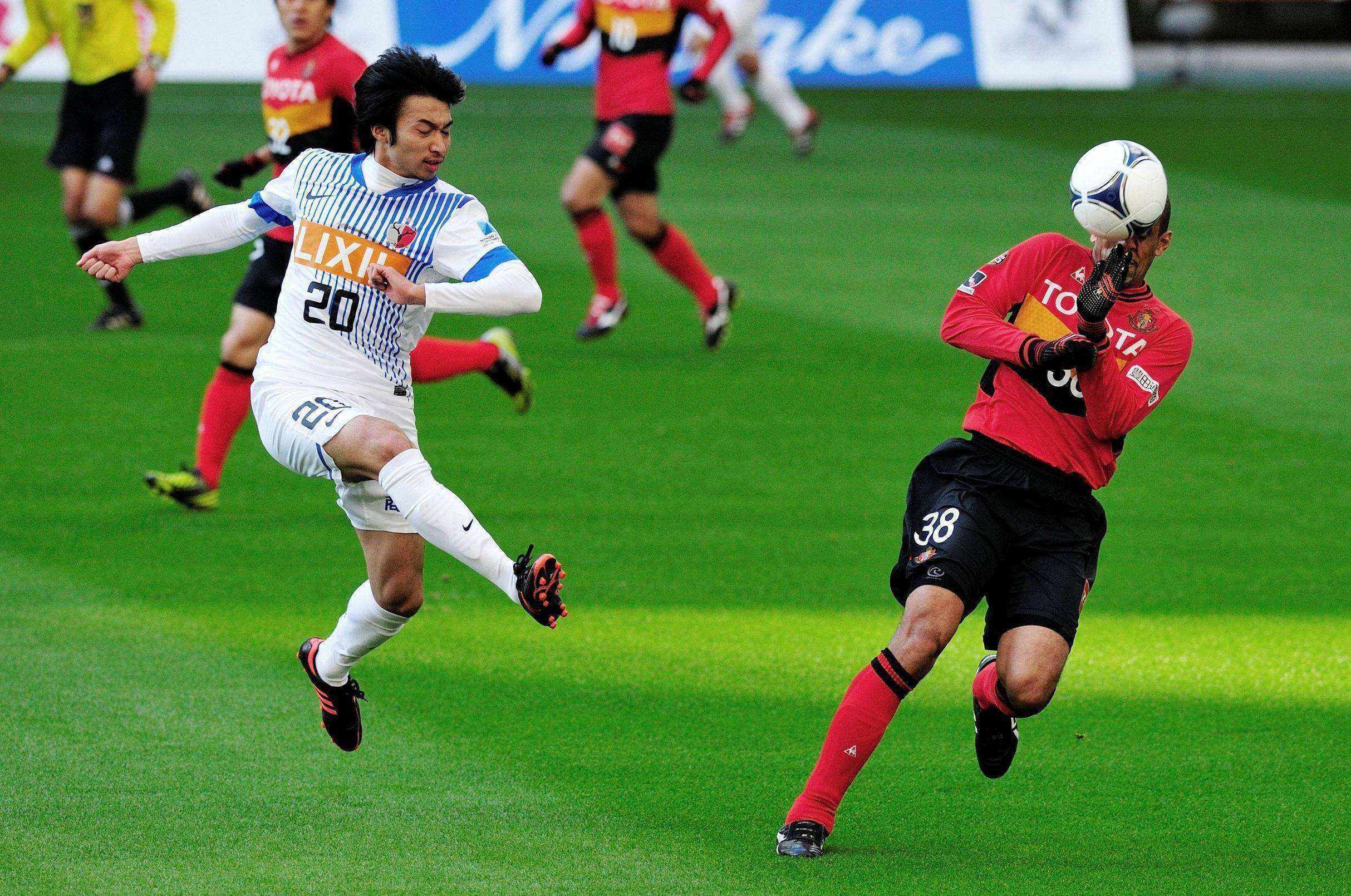 02 25 精选二串一解析: 大宫松鼠vs大分三神 磐田喜vs札幌冈 附扫盘