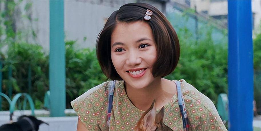 袁咏仪凭借《新不了情》和《金枝玉叶》更是蝉联两届影后1990年第9届