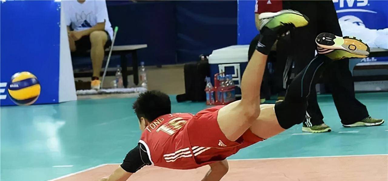 手朱刚病逝,曾获亚洲冠军,婆媳却为遗产而反目_训练基地_排球_成为了