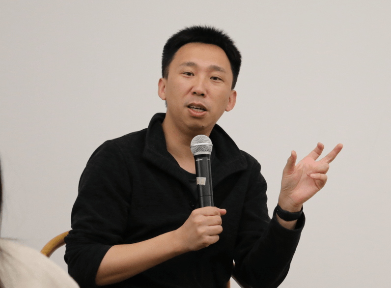 对话| 旷视唐文斌:用ai解决物理世界的问题更难,大模型将弥合应用差距