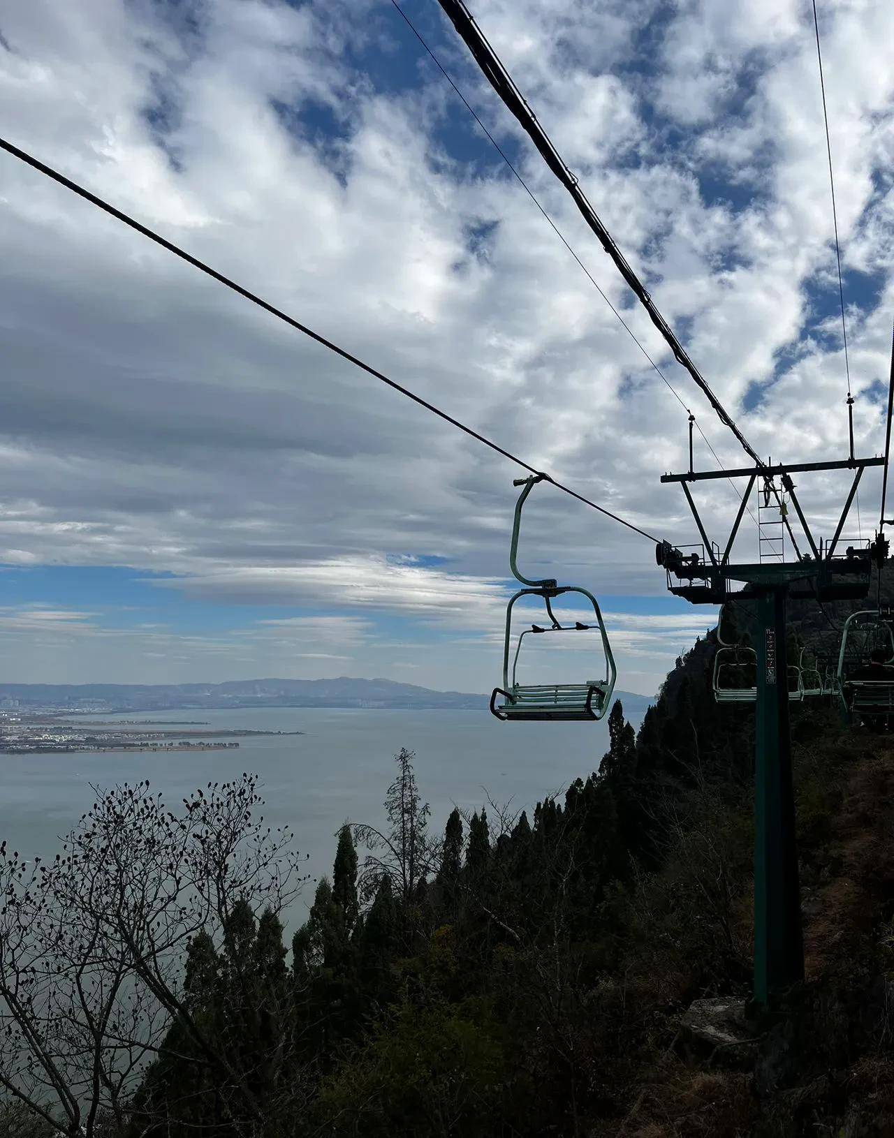 自驾游云南 昆明滇池西山龙门石窟索道打卡,来看看,避坑!