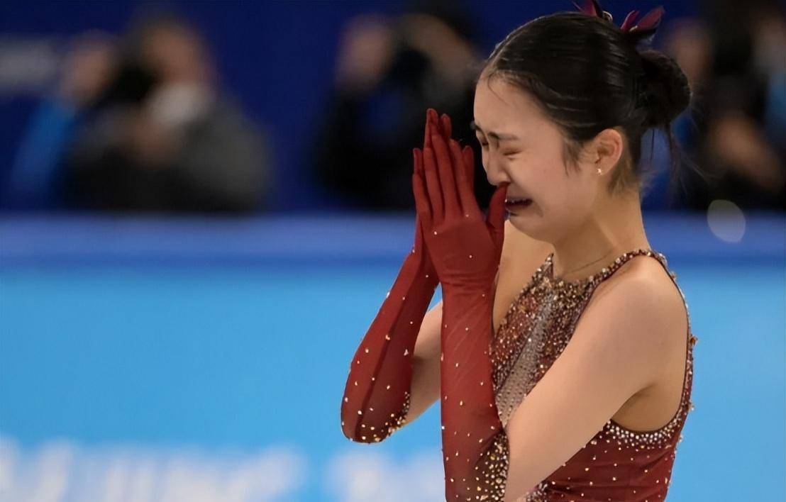 朱易:放弃美国国籍回归中国,获唯一冬奥女单资格_比赛_赛场_朱松纯