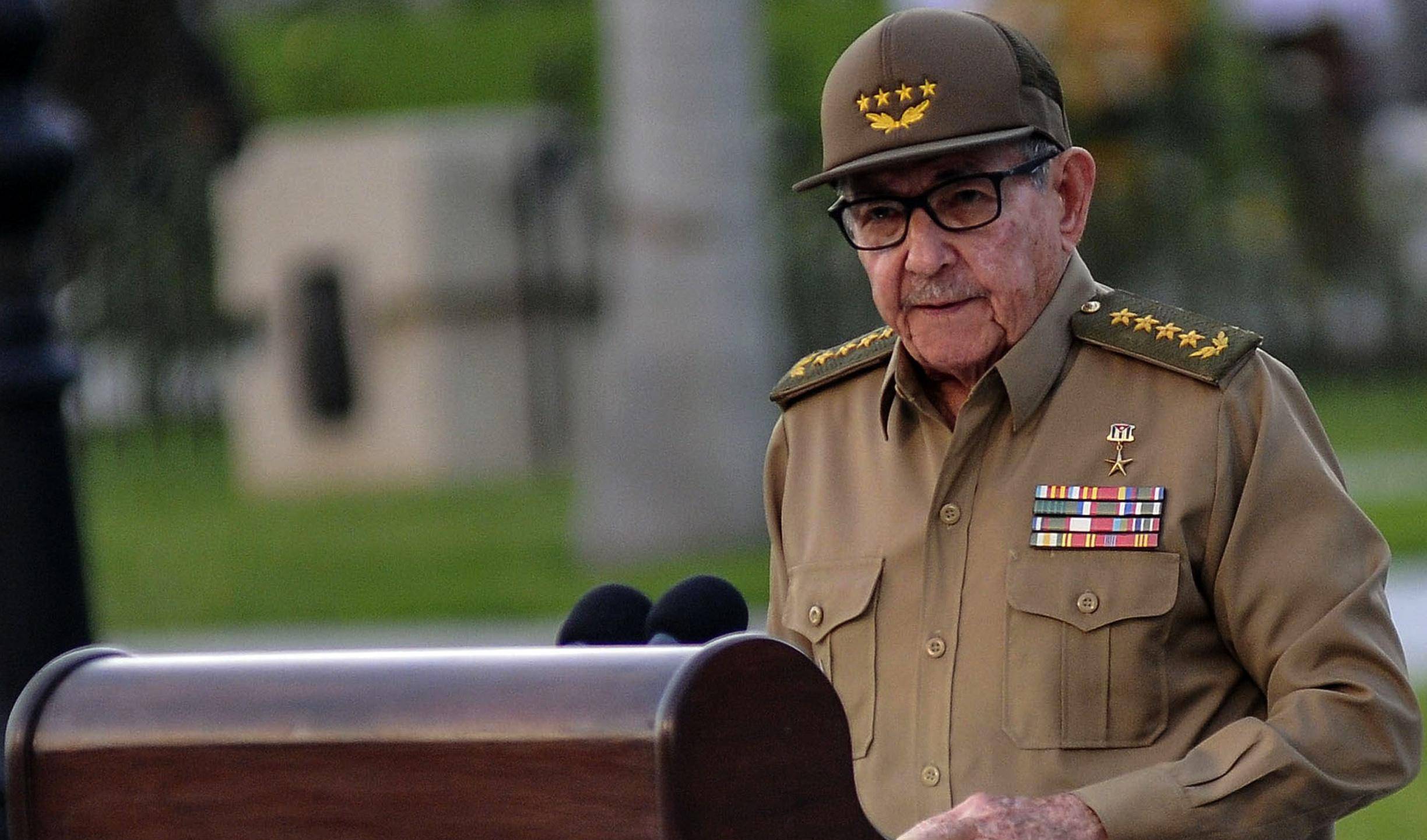 古巴一把手劳尔61卡斯特罗卸任!