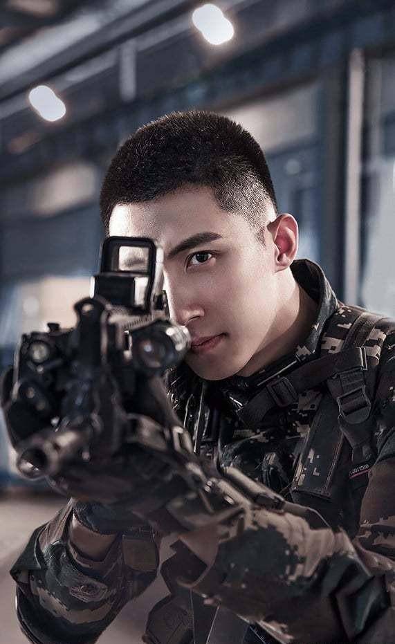 10位男星担当特警!