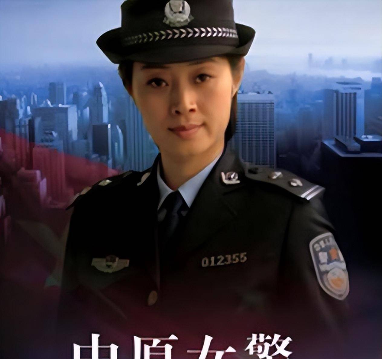 "穿着暴露"就别演女警,这5位女星告诉你,教养是刻在骨子里的_观众