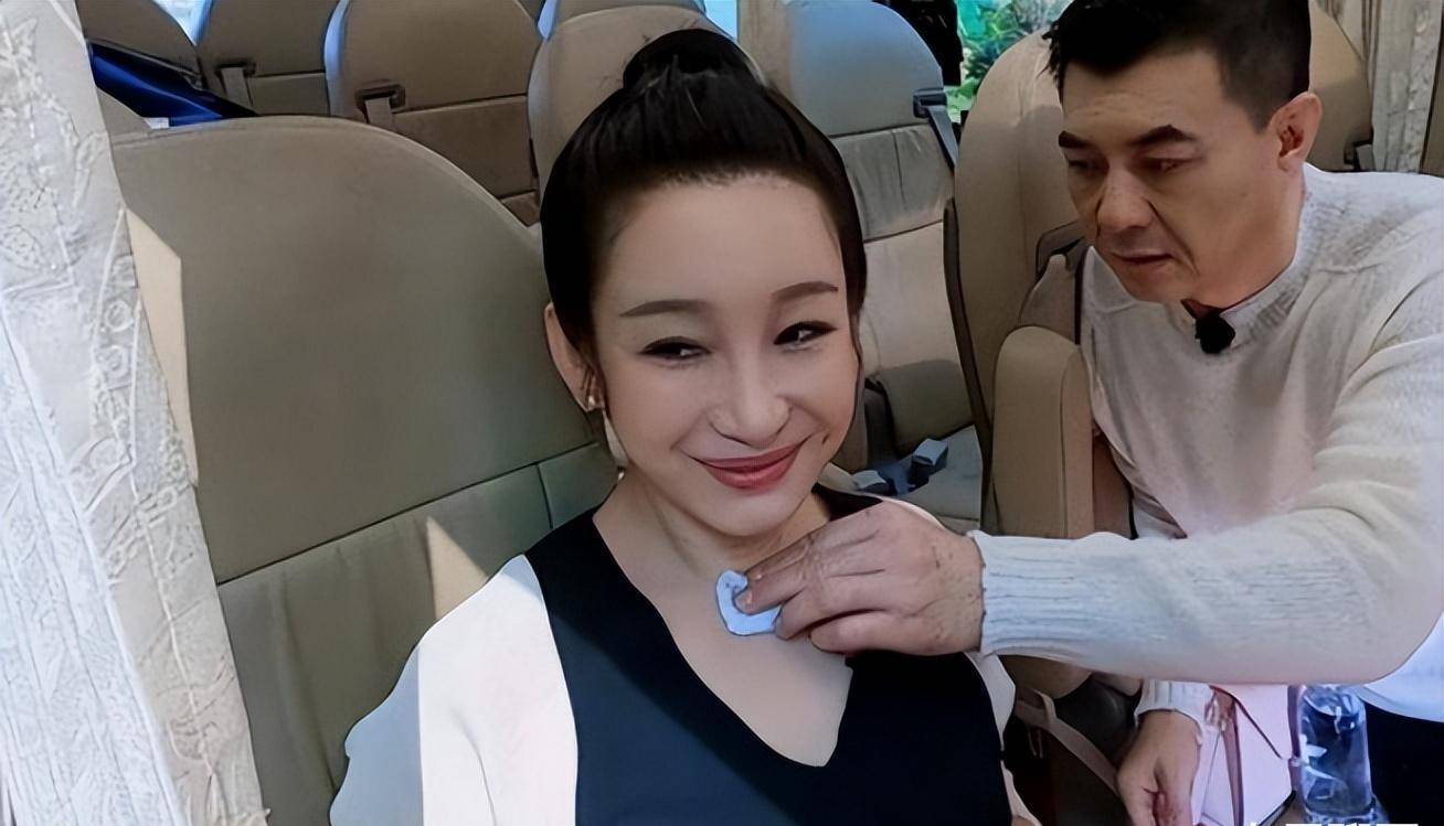 她被嘲"最丑影后",36岁下嫁二婚男,44岁却活成大家羡慕的样子_秦海璐