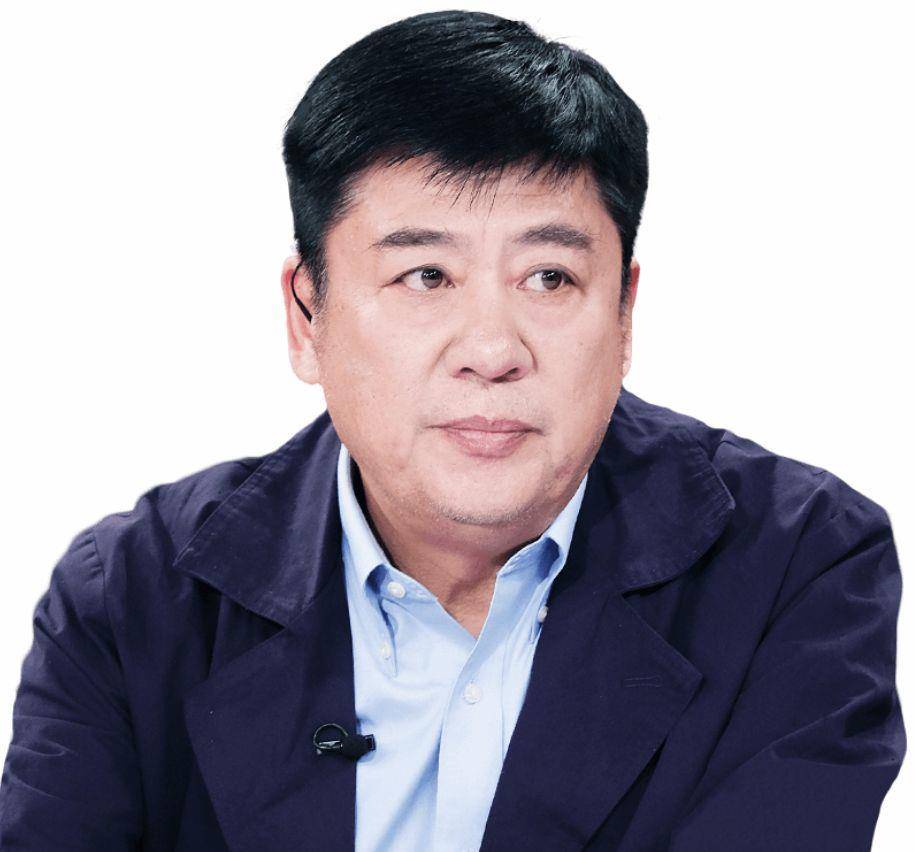 著名演员张潮:二婚小20岁娇妻,62岁老来得女,大女儿是他的骄傲_工作