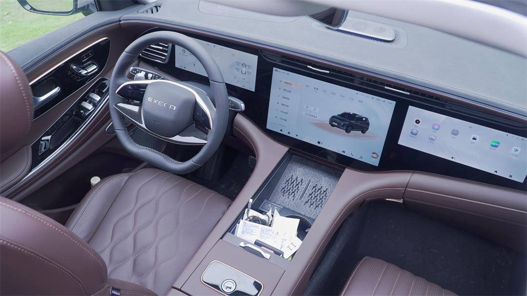 爱信8at/三联屏 预售20.99万起!_搜狐汽车_搜狐网